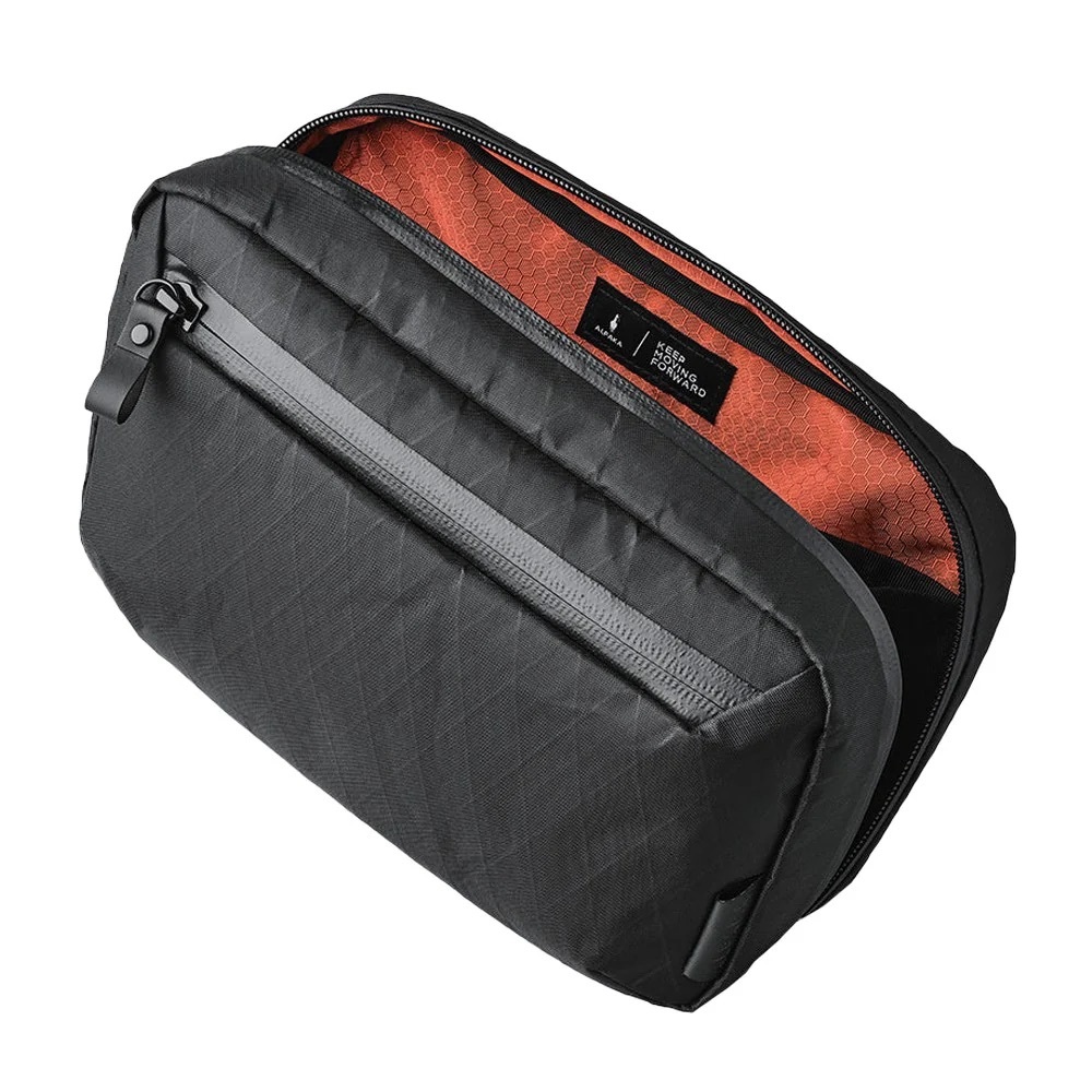 Elements Tech Case Medium XPAC